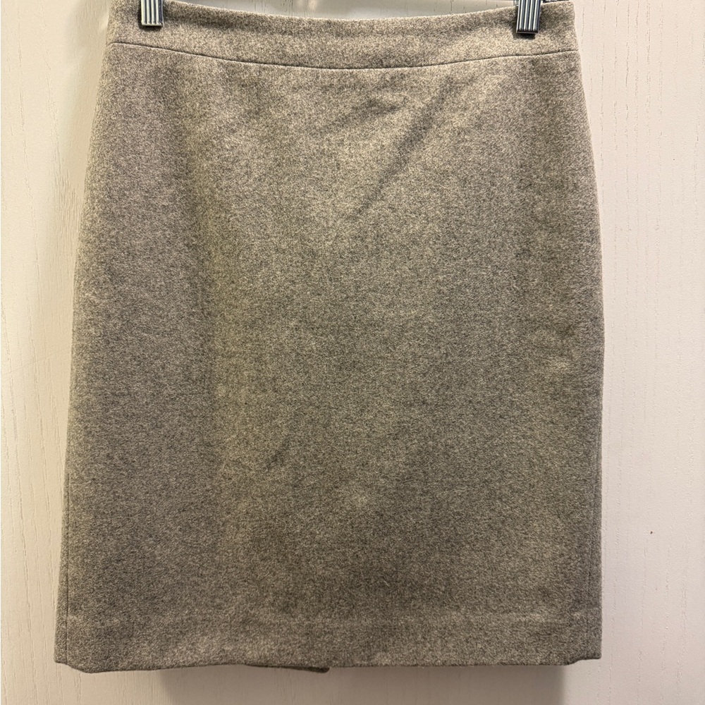 J.Crew Factory Wool Blend Light Gray Skirt. Size 2.